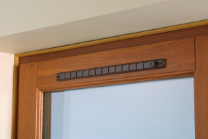 Hit & Miss Brown - Timber TT Sash