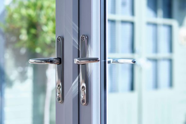 Overture-Stainless-Steel-Handle-on-Door